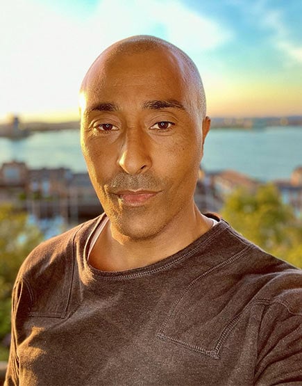 Colin Jackson - Before I came to Harley Street, I had never found products that kept my skin fully hydrated throughout my day...
